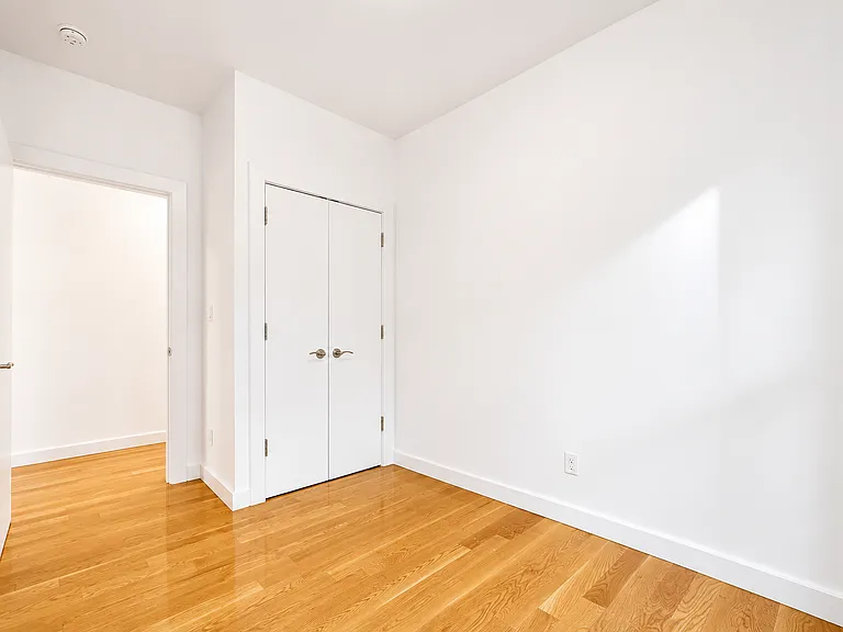 601 W 137th St #47 — Photo 9