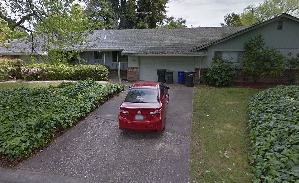 1st image of 5131 S Land Park Dr