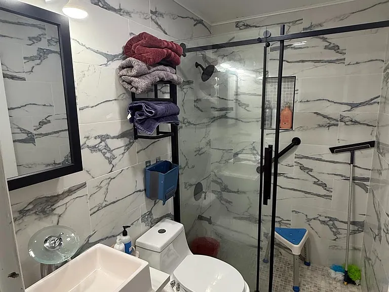 17 Spruce St #2 — Photo 4