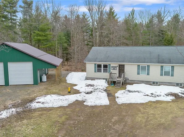 1042 County Route 17, Constantia, NY 13028