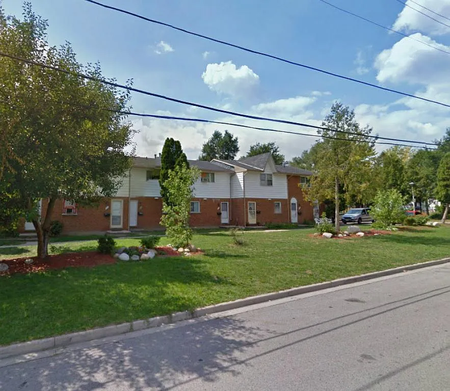 2 bed, $1,895 — Photo 1