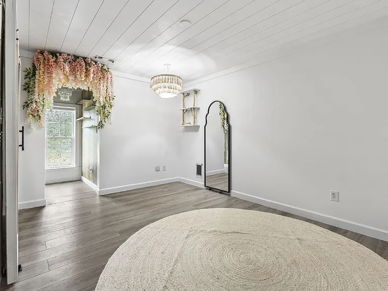 6125 R C Sarvis Ln — Photo 35