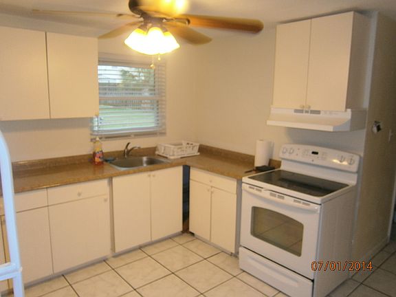 3rd image of 234 Colonia Ln E