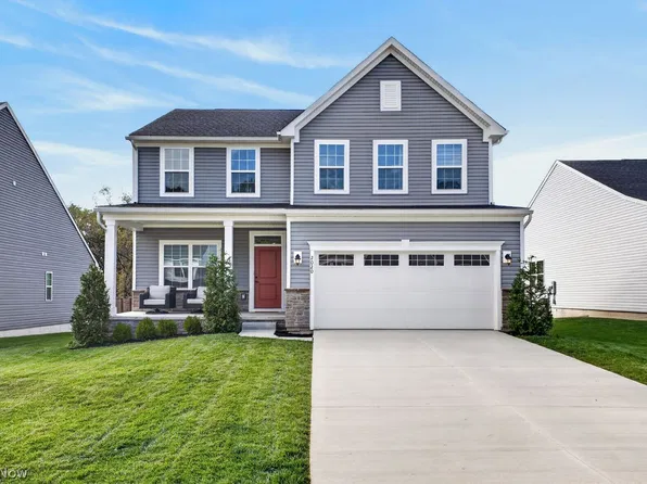 2020 Sugar Maple Dr, Kent, OH 44240
