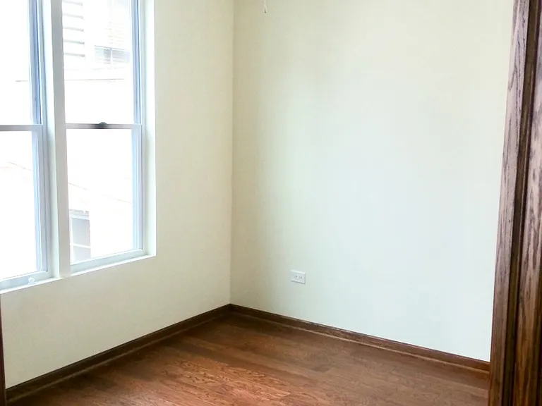 3327 N Hamilton Ave #2R — Photo 16