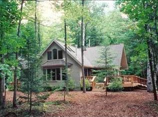 4634 Mar Jean Dr, Boyne City, MI 49712