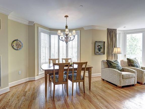 5th image of 1201 N Nash St APT 204