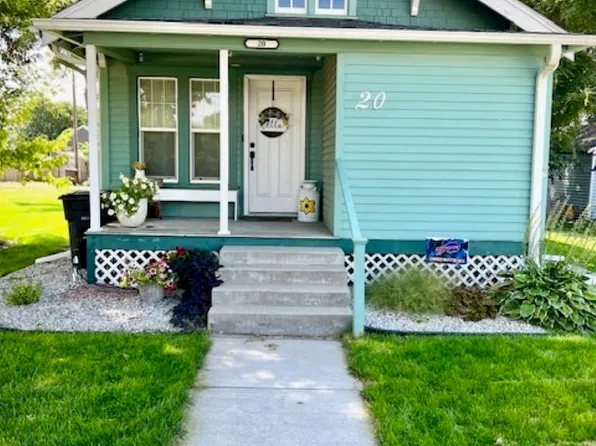 20 West Ave, Gibbon, NE 68840