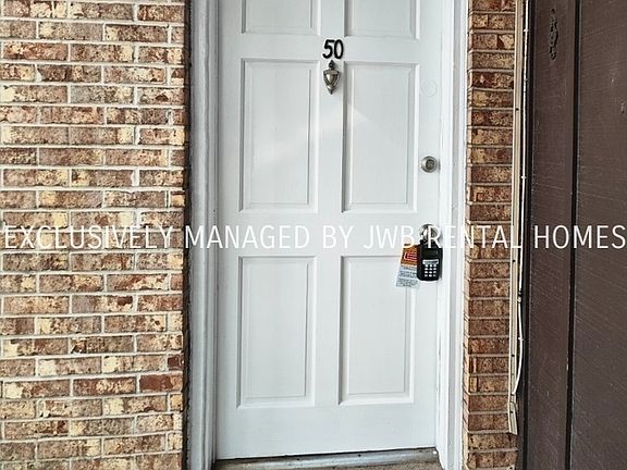 2nd image of 7201 Arlington Expy APT 50