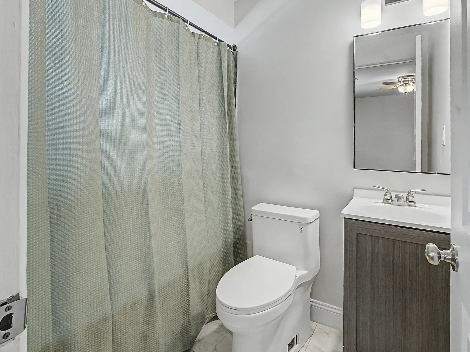 1 bed, 575 sqft, $1,025 — Photo 1