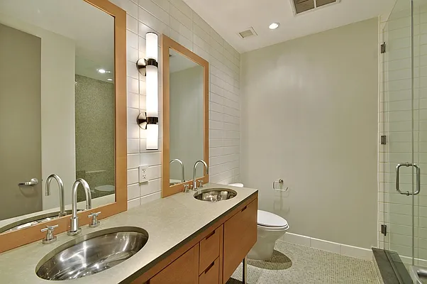 Sold by Corcoran | media 7