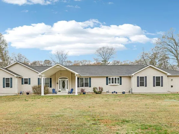 54 Dayton Dr, Pasadena, MD 21122