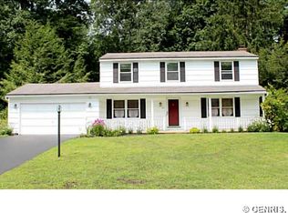 57 Tree Brook Dr, Rochester, NY 14625