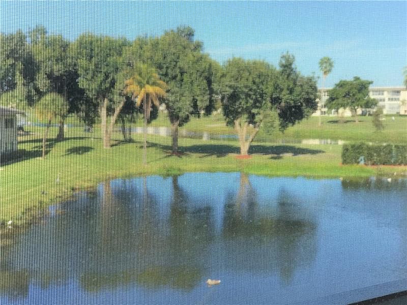 1st image of 4702 Martinique Dr APT E3