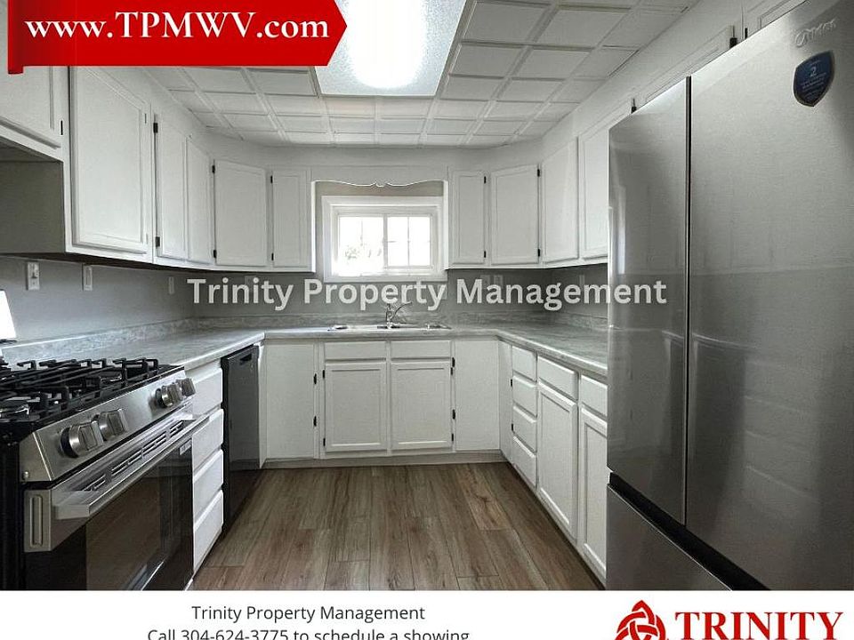 1st image of 27 Hathaway Dr