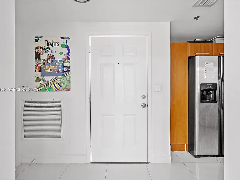 6362 Collins Ave #317 — Photo 16