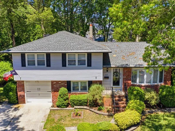 205 Euclid Ave, Somers Point, NJ 08244