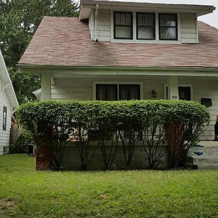 3rd image of 253 Columbian Ave