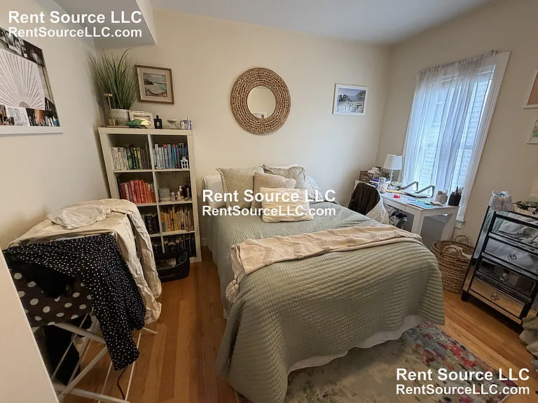 537 Main St #2 — Photo 7