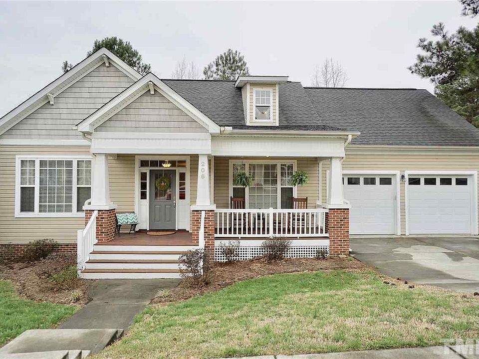 1st image of 206 Oxford Park Blvd
