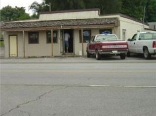 10805 E Truman Rd, Independence, MO 64052