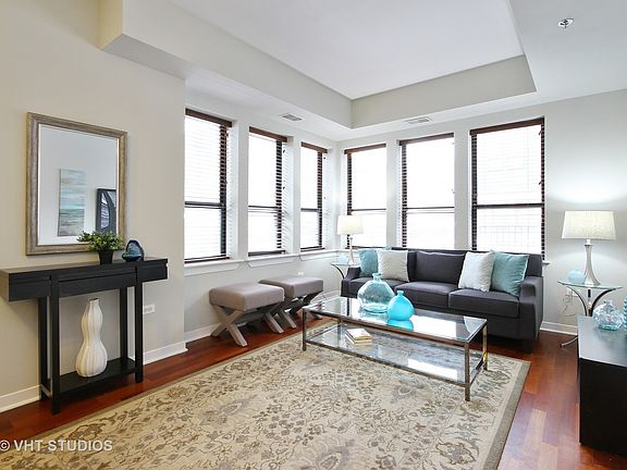 2nd image of 1158 N Cleveland Ave #107