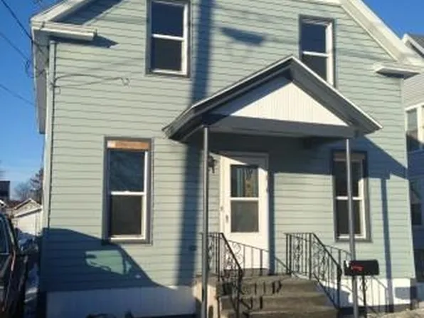 1016 Harney Ave, Oshkosh, WI 54901