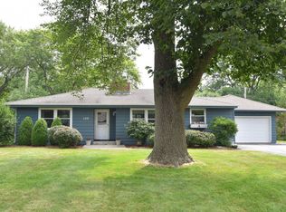 130 S Beaumont Ave, Brookfield, WI 53005