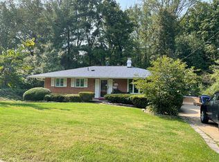 6730 Fern Ln, Annandale, VA 22003