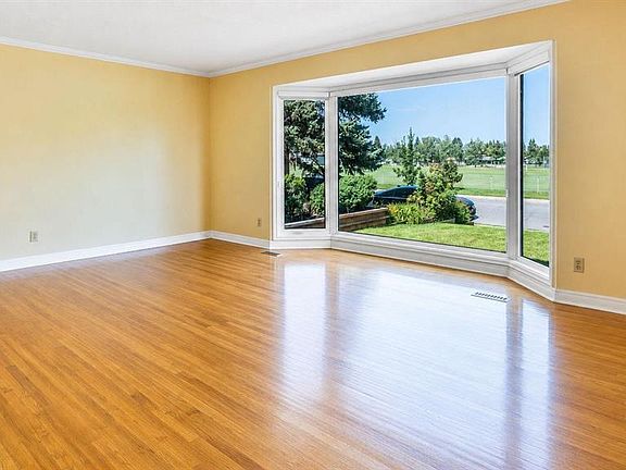 3rd image of 1027 N Lake Sylvan Dr SE