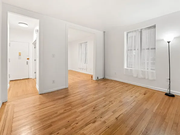 834 Riverside Dr APT 1A, New York, NY 10032