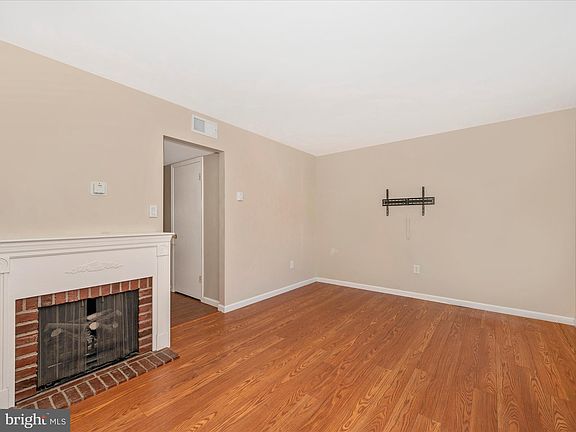 5th image of 114 W Orndorff Dr