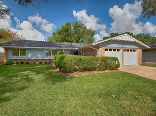 1907 Ramada Dr, Houston, TX 77062