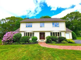 3 Overlook Dr, Chelmsford, MA 01824