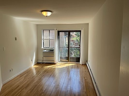3rd image of 9402 66th Ave #1