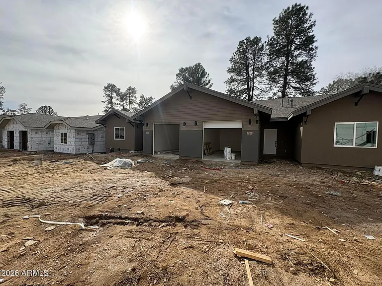 561 Sally Ln #5 — Photo 5