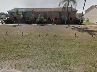 1981 Trailwinds Dr APT 102, Fort Myers, FL 33907