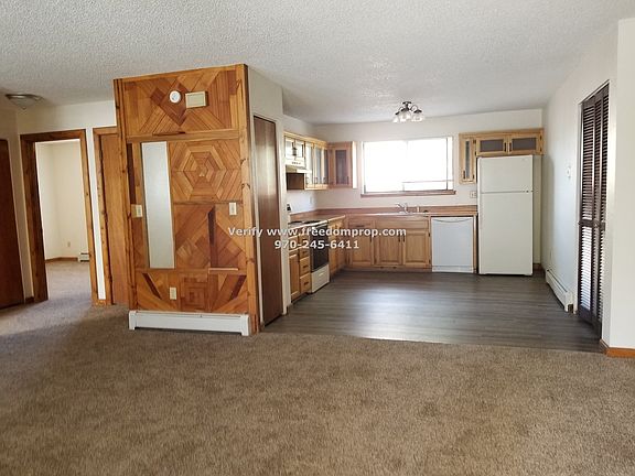 2nd image of 558 1/2 Garfield Dr APT 1