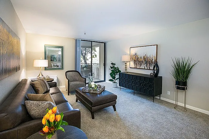 620 Iris Ave — Photo 7