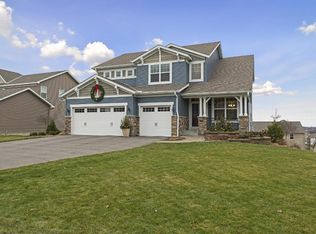 1690 Mayapple Pass N, Chanhassen, MN 55317