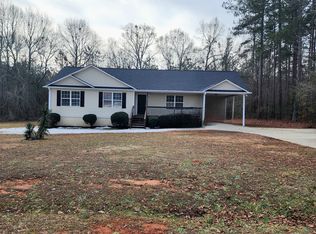 324 Emerald Cir, Colbert, GA 30628