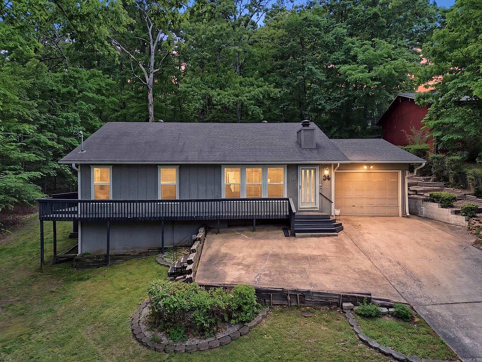 1st image of 34 Wentworth Dr