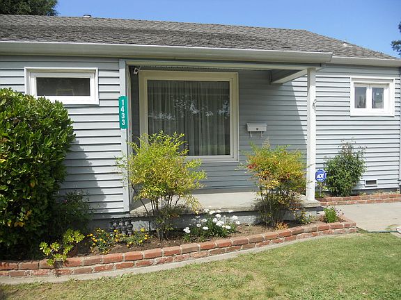 2nd image of 1433 27th Ave