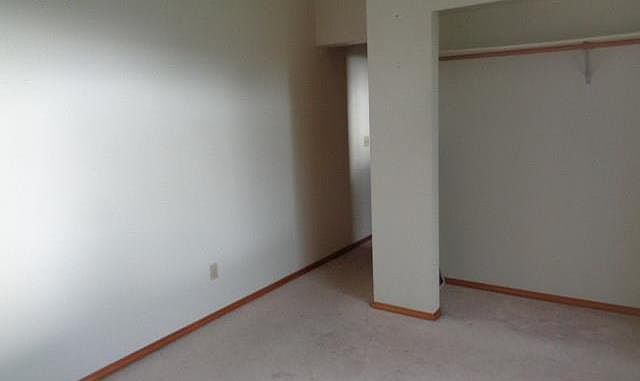 2nd image of 319 S 11th St
