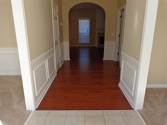2nd image of 2064 Riverlanding Cir