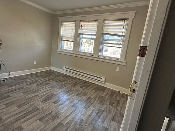 2nd image of 339 Glenwood Ave #3