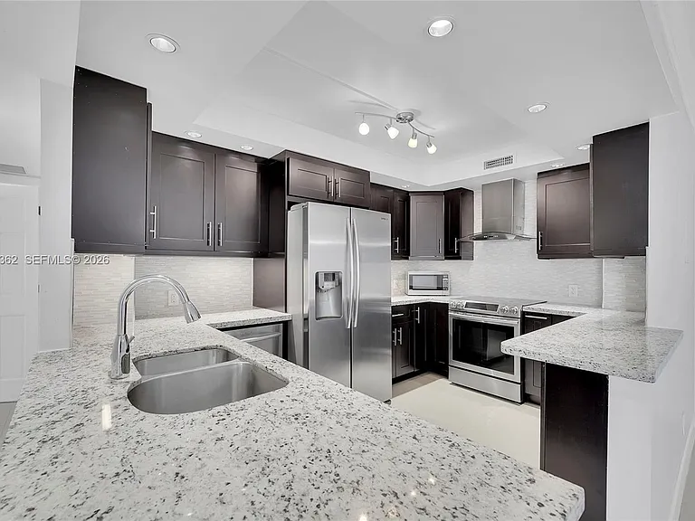 405 N Ocean Blvd #1503 — Photo 3