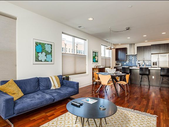 2nd image of 600 S 24th St Unit 208
