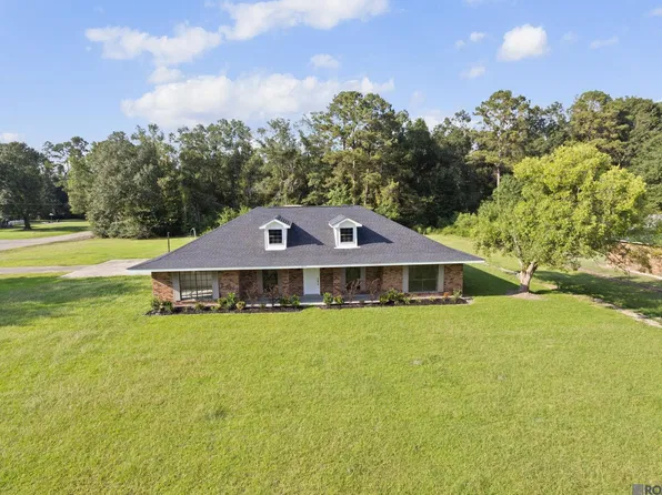 30835 Leroy Shaffett Rd, Albany, LA 70711