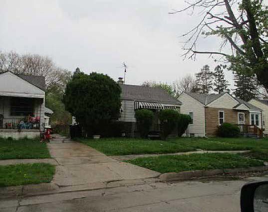 3rd image of 20234 Buffalo St